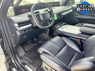 2025 Lincoln Navigator Reserve Jet Appearance