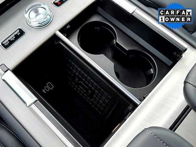 2025 Lincoln Navigator Reserve Jet Appearance