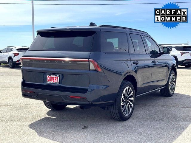 2025 Lincoln Navigator Reserve Jet Appearance