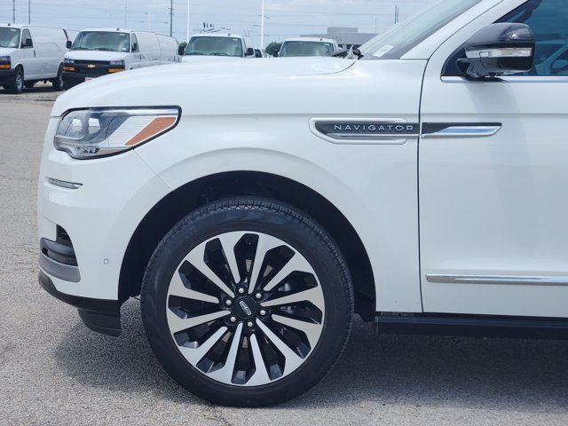 2023 Lincoln Navigator L Reserve