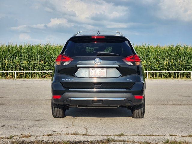2017 Nissan Rogue SL