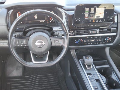 2023 Nissan Pathfinder Platinum