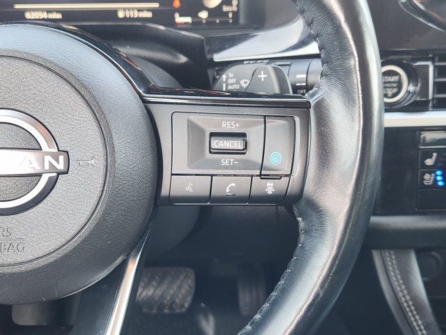 2023 Nissan Pathfinder Platinum