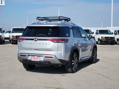 2023 Nissan Pathfinder Platinum