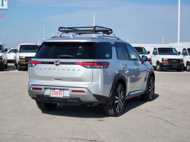 2023 Nissan Pathfinder Platinum