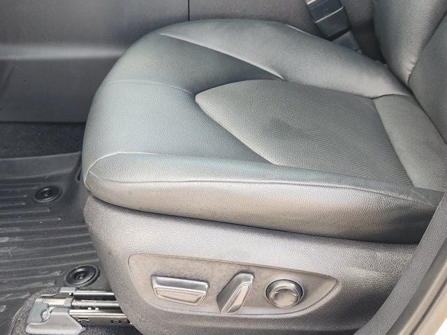 2025 Toyota Grand Highlander Hybrid XLE