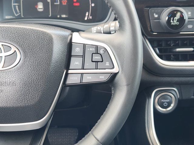 2025 Toyota Grand Highlander Hybrid XLE
