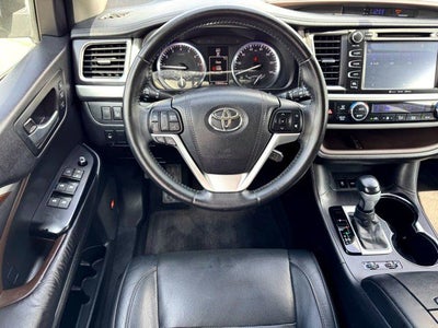2016 Toyota Highlander Limited