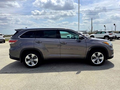 2016 Toyota Highlander Limited