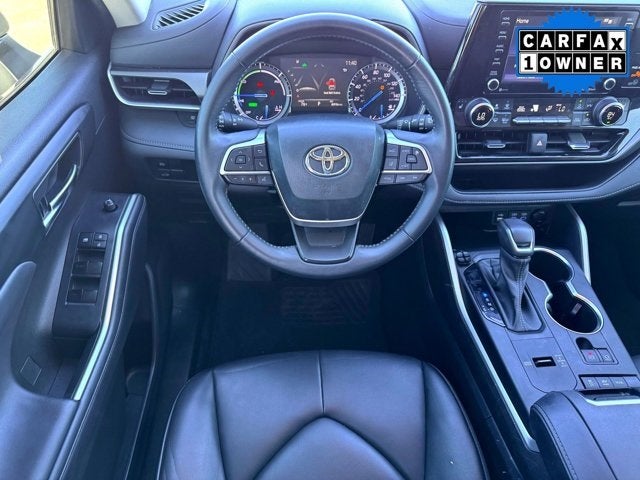 2022 Toyota Highlander Hybrid XLE
