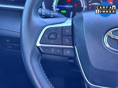 2022 Toyota Highlander Hybrid XLE