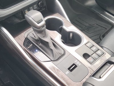 2024 Toyota Highlander Platinum