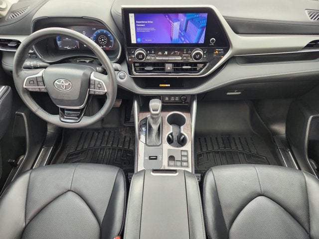 2024 Toyota Highlander Platinum