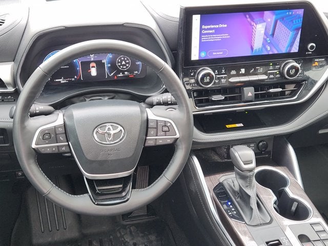 2024 Toyota Highlander Platinum