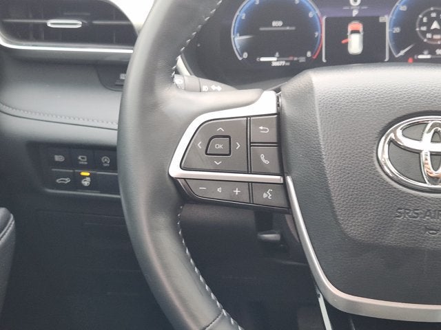 2024 Toyota Highlander Platinum