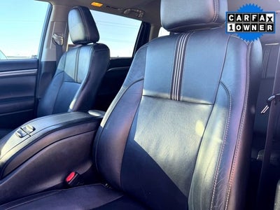 2017 Toyota Highlander SE