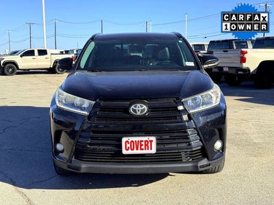 2017 Toyota Highlander SE