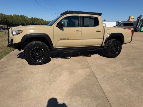 2017 Toyota Tacoma TRD Off-Road V6