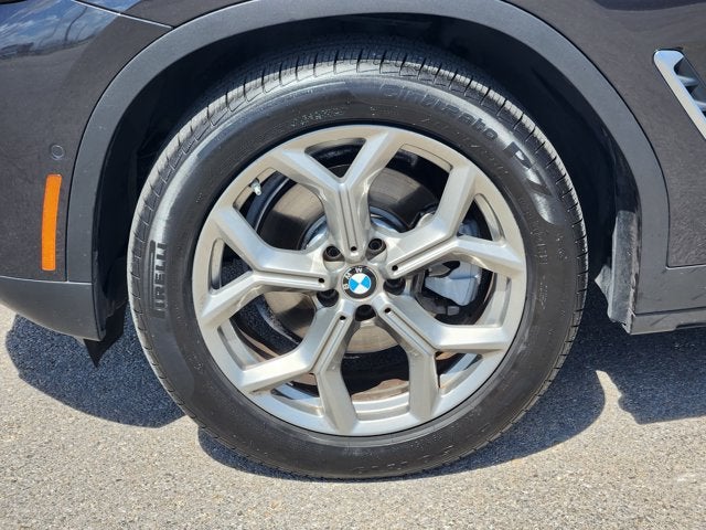2024 BMW X4 xDrive30i