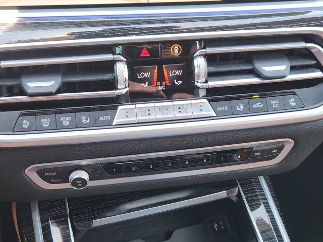 2022 BMW X7 xDrive40i M Sport