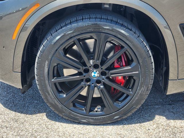 2022 BMW X5 M50i