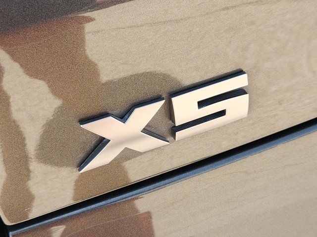2022 BMW X5 M50i