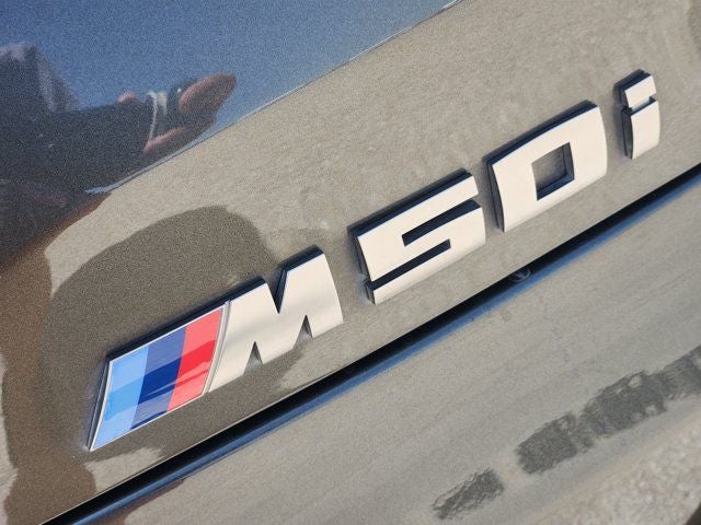 2022 BMW X5 M50i