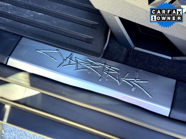 2024 Tesla Cybertruck Base