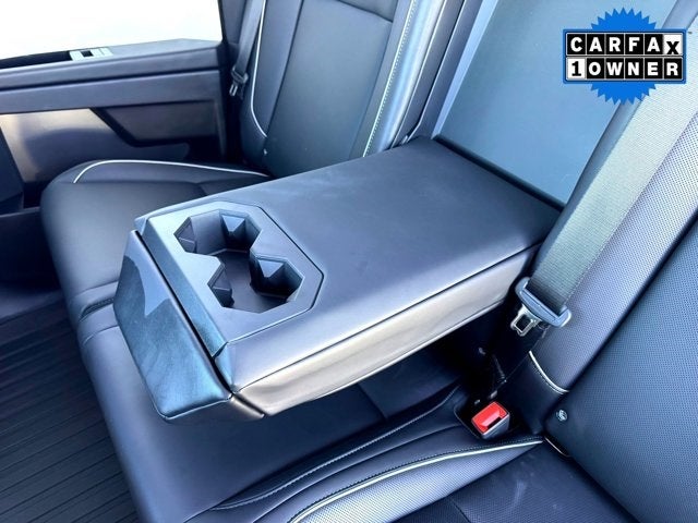 2024 Tesla Cybertruck Base