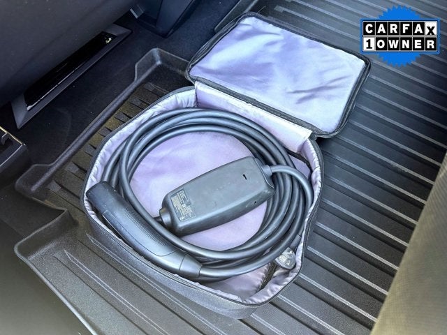 2024 Tesla Cybertruck Base