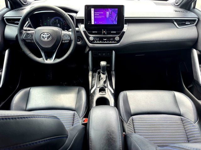 2023 Toyota Corolla Cross Hybrid XSE