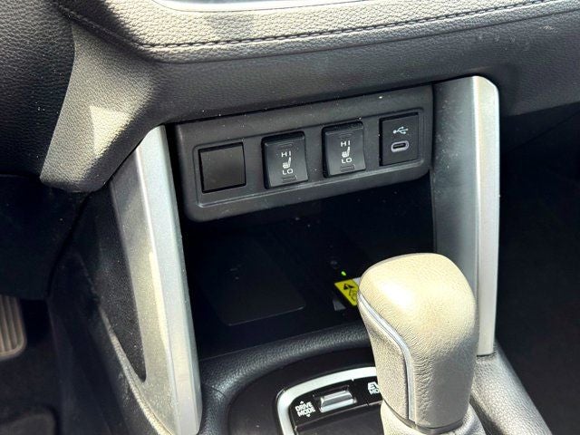 2023 Toyota Corolla Cross Hybrid XSE