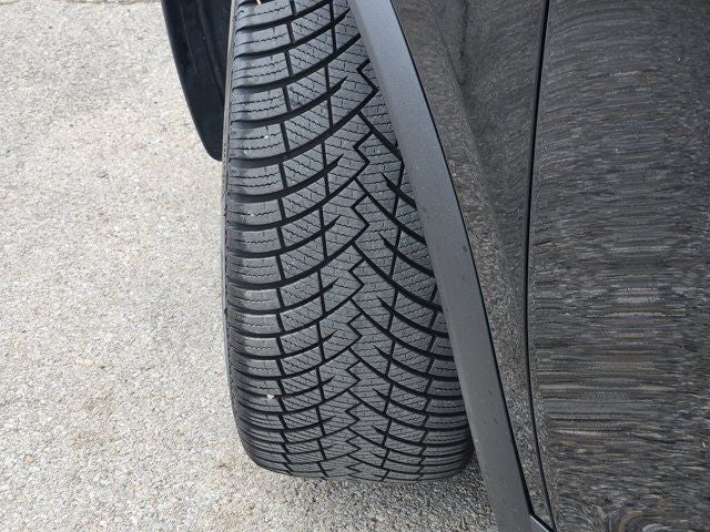 2024 Tesla Model X Base