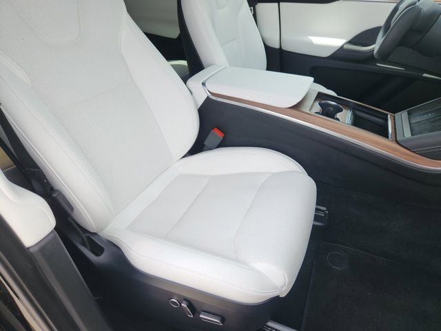 2024 Tesla Model X Base
