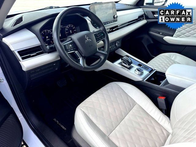 2023 Mitsubishi Outlander SEL