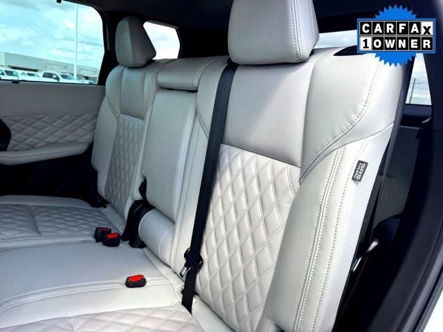 2023 Mitsubishi Outlander SEL