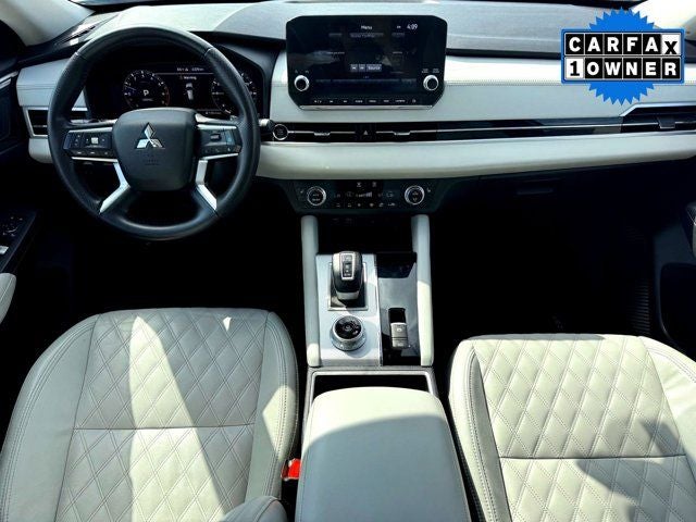 2023 Mitsubishi Outlander SEL