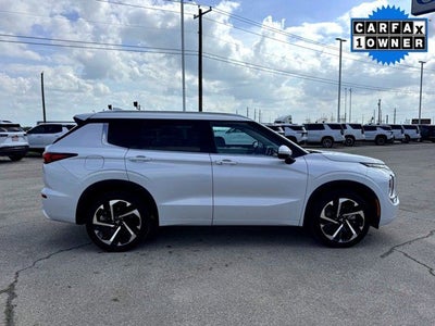 2023 Mitsubishi Outlander SEL