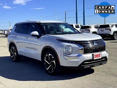 2022 Mitsubishi Outlander ES