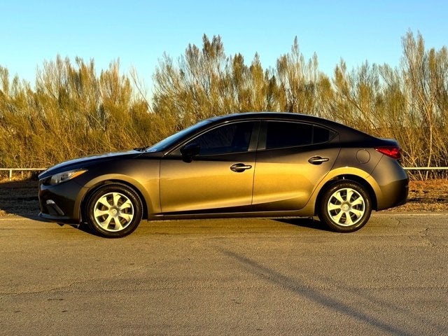 2015 Mazda Mazda3 i SV