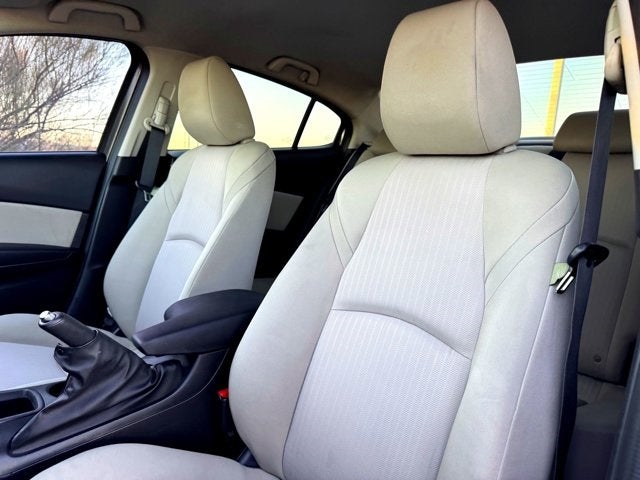 2015 Mazda Mazda3 i SV