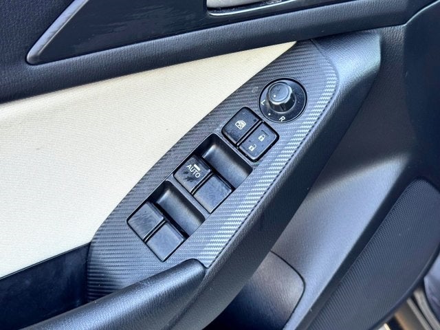 2015 Mazda Mazda3 i SV