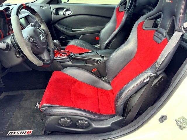 2017 Nissan 370Z NISMO Tech