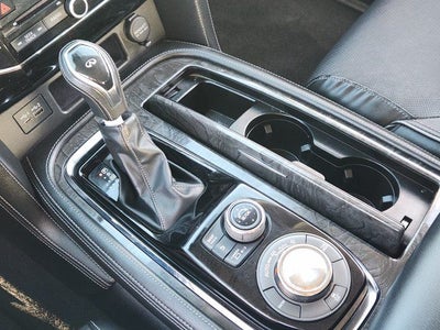 2021 INFINITI QX80 LUXE