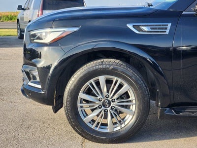2021 INFINITI QX80 LUXE