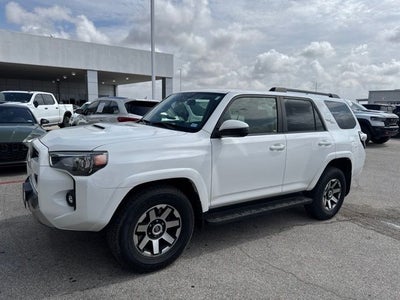 2022 Toyota 4Runner TRD Off-Road