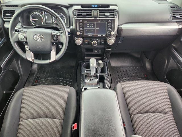 2022 Toyota 4Runner TRD Off-Road