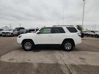 2022 Toyota 4Runner TRD Off-Road