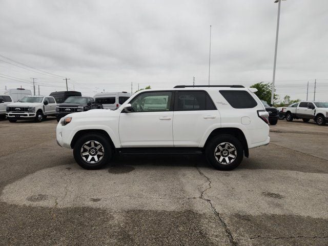 2022 Toyota 4Runner TRD Off-Road