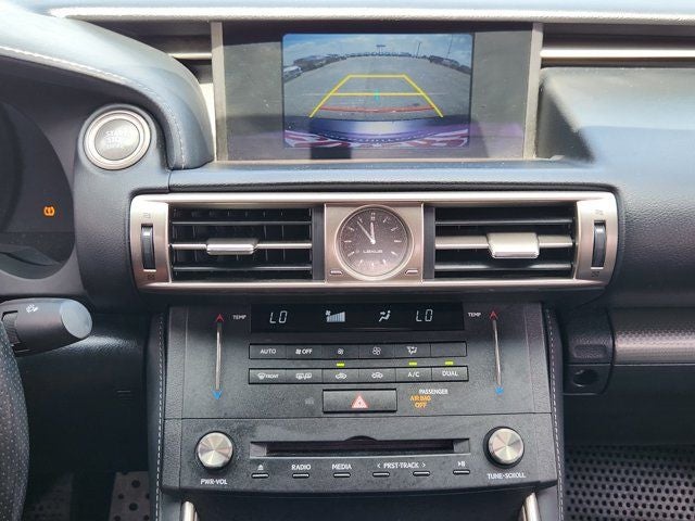 2016 Lexus IS 200t